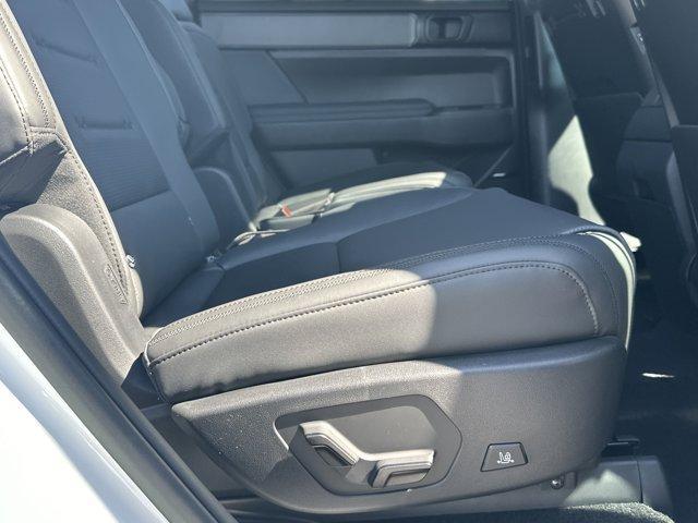 new 2025 Hyundai Santa Fe car, priced at $48,106