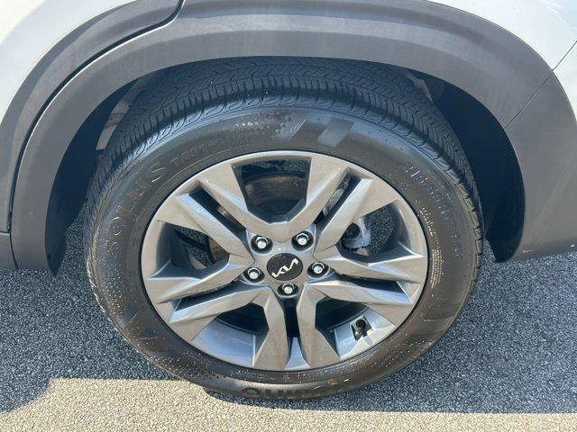 used 2023 Kia Seltos car, priced at $20,290