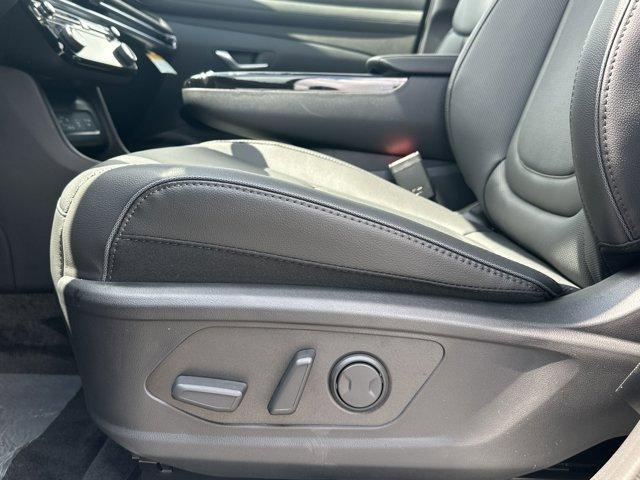 new 2025 Hyundai TUCSON Hybrid car, priced at $42,592