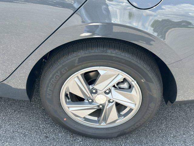 new 2025 Hyundai Elantra car, priced at $24,005
