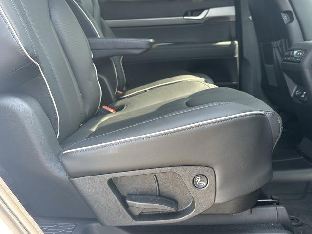 new 2025 Hyundai Palisade car, priced at $48,080