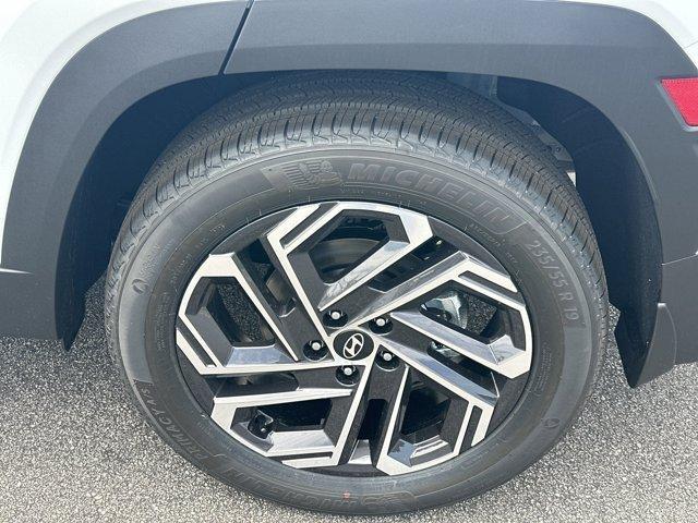 new 2025 Hyundai TUCSON Hybrid car, priced at $43,080