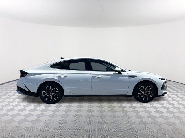 new 2025 Hyundai Sonata car, priced at $29,430