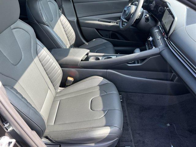 new 2025 Hyundai Elantra car, priced at $28,685