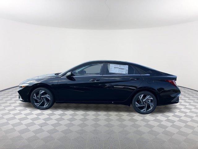 new 2025 Hyundai Elantra car, priced at $28,685