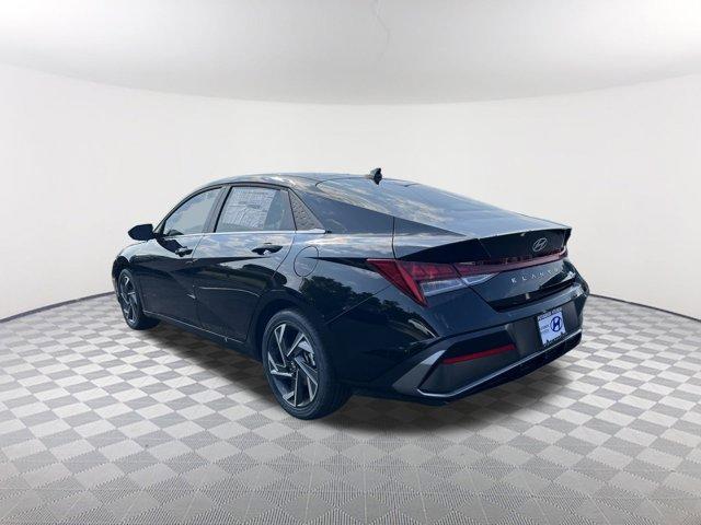 new 2025 Hyundai Elantra car, priced at $28,685