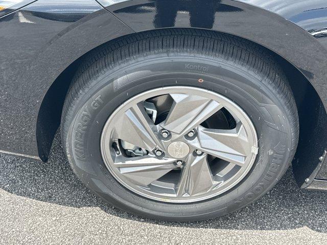 new 2025 Hyundai Elantra car, priced at $23,545