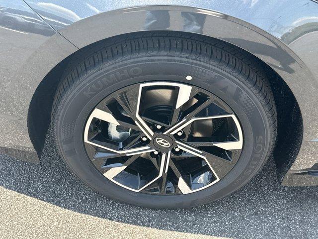 new 2025 Hyundai Sonata car, priced at $28,798