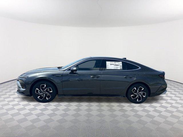 new 2025 Hyundai Sonata car, priced at $28,798