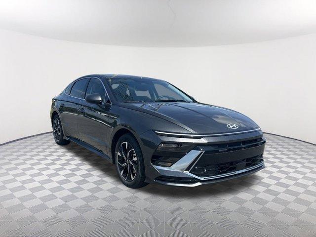 new 2025 Hyundai Sonata car, priced at $28,798