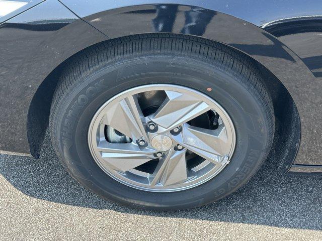 new 2025 Hyundai Elantra car, priced at $24,040
