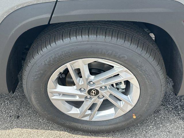 new 2025 Hyundai Tucson car, priced at $29,928
