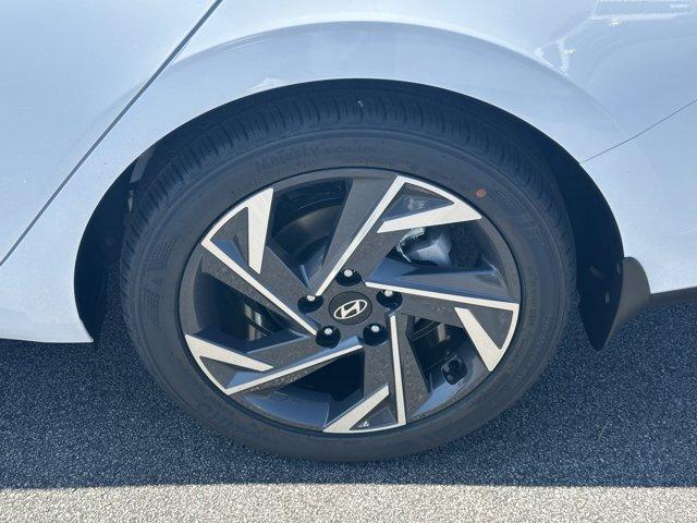 new 2025 Hyundai Elantra car, priced at $24,955