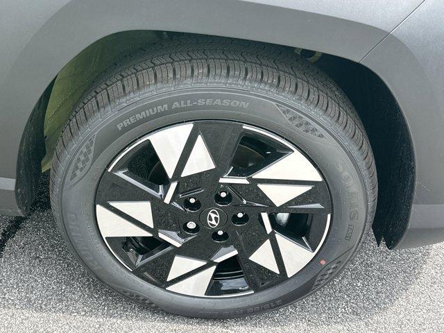 new 2025 Hyundai Kona car, priced at $27,743
