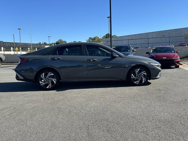 new 2025 Hyundai Elantra car, priced at $24,467