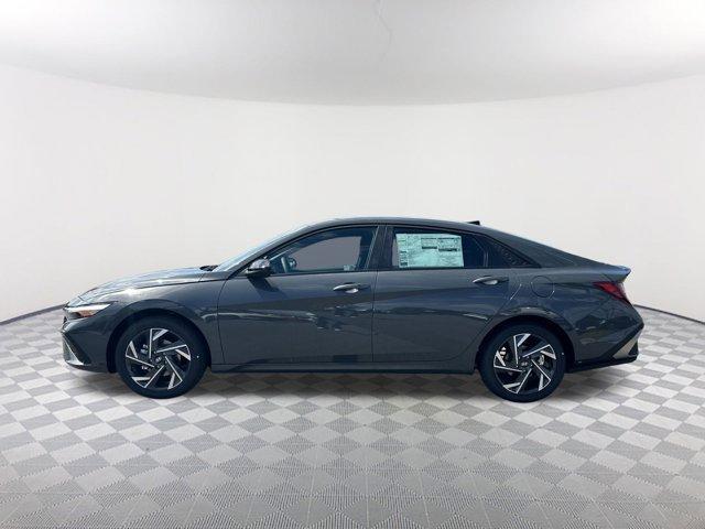 new 2025 Hyundai Elantra car, priced at $24,422