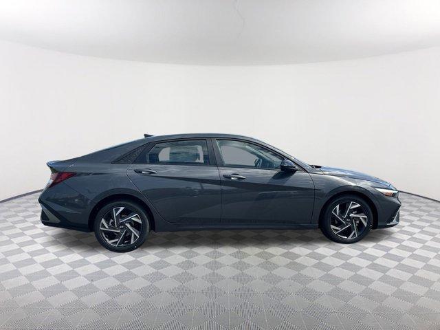 new 2025 Hyundai Elantra car, priced at $24,422