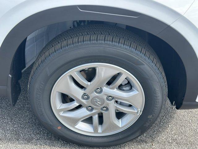 new 2025 Hyundai Venue car, priced at $22,385