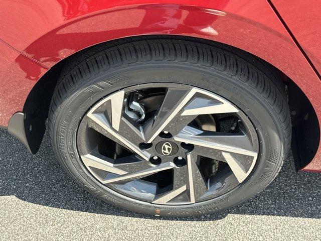 new 2025 Hyundai Elantra car, priced at $24,826