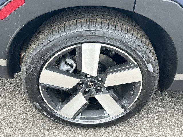 new 2025 Hyundai Santa Fe car, priced at $44,473