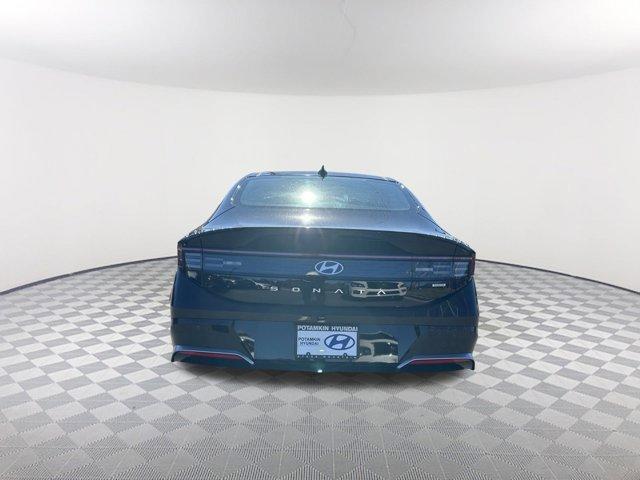 new 2025 Hyundai Sonata Hybrid car, priced at $36,771