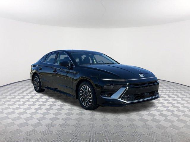 new 2025 Hyundai Sonata Hybrid car, priced at $36,771