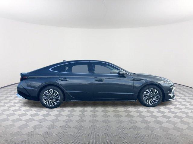 new 2025 Hyundai Sonata Hybrid car, priced at $38,758