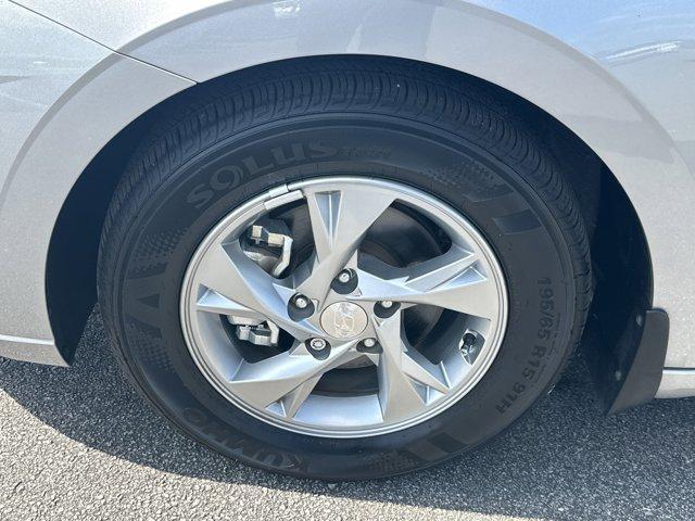 used 2022 Hyundai Elantra car, priced at $18,893