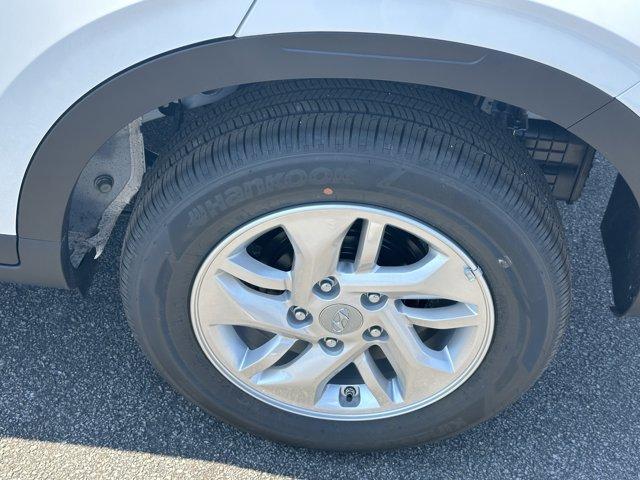 new 2025 Hyundai Venue car, priced at $22,315