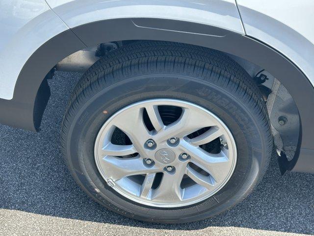 new 2025 Hyundai Venue car, priced at $22,315