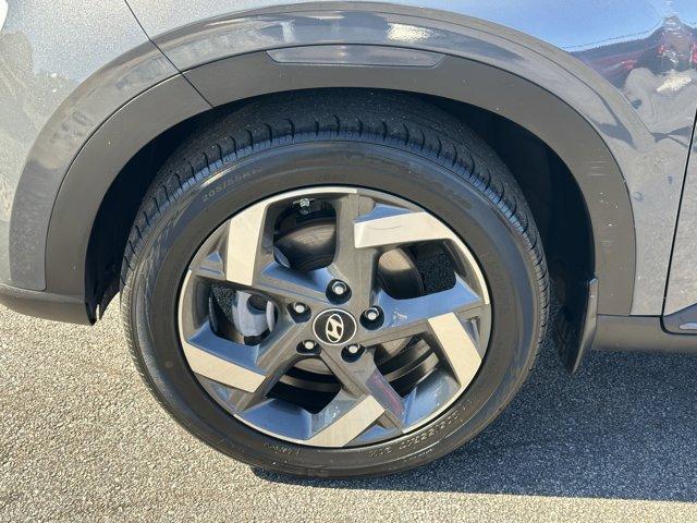 used 2023 Hyundai Venue car, priced at $18,290