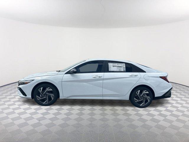 new 2025 Hyundai Elantra car, priced at $24,719