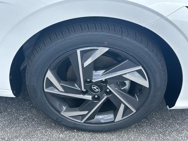 new 2025 Hyundai Elantra car, priced at $24,719
