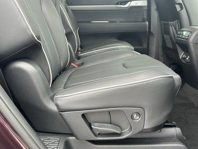 used 2024 Hyundai Palisade car, priced at $35,290