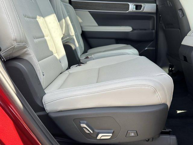 used 2024 Hyundai Santa Fe car, priced at $36,490