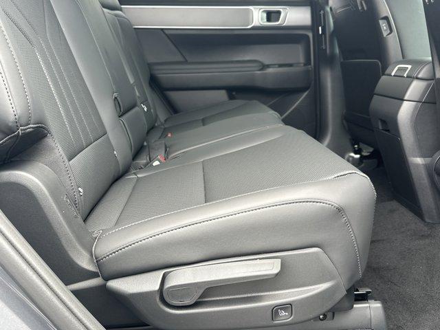 new 2025 Hyundai SANTA FE HEV car, priced at $39,277