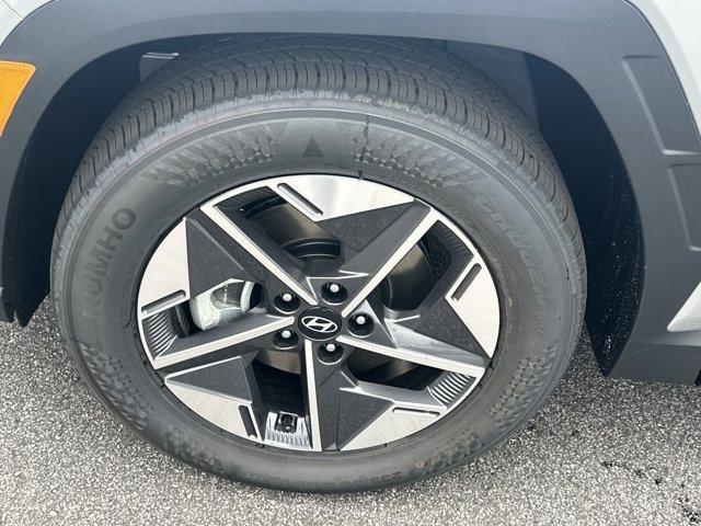 new 2025 Hyundai Tucson car, priced at $32,078