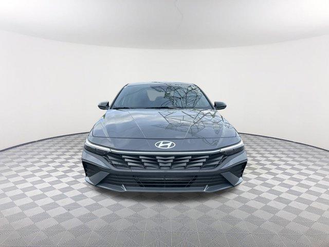 new 2025 Hyundai Elantra car, priced at $24,422
