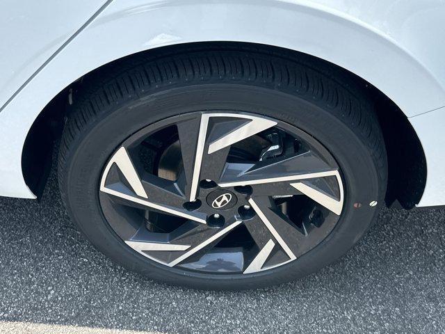 new 2025 Hyundai Elantra car, priced at $24,850