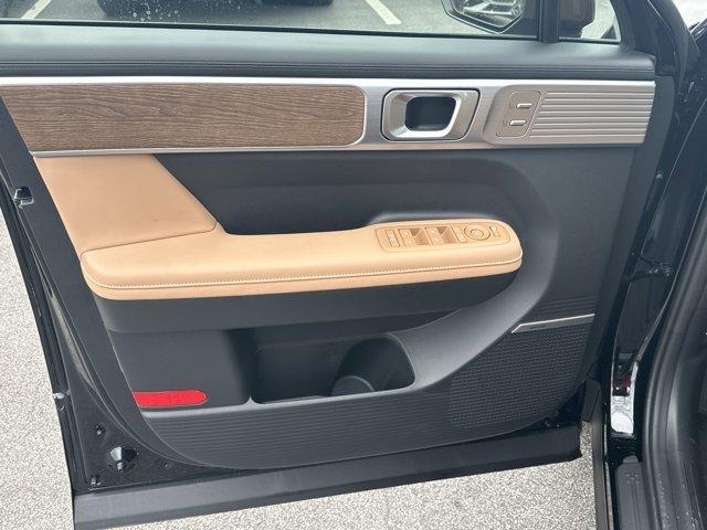 new 2025 Hyundai SANTA FE HEV car, priced at $46,085