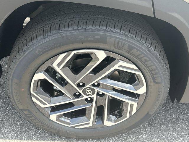 new 2025 Hyundai TUCSON Hybrid car, priced at $42,592