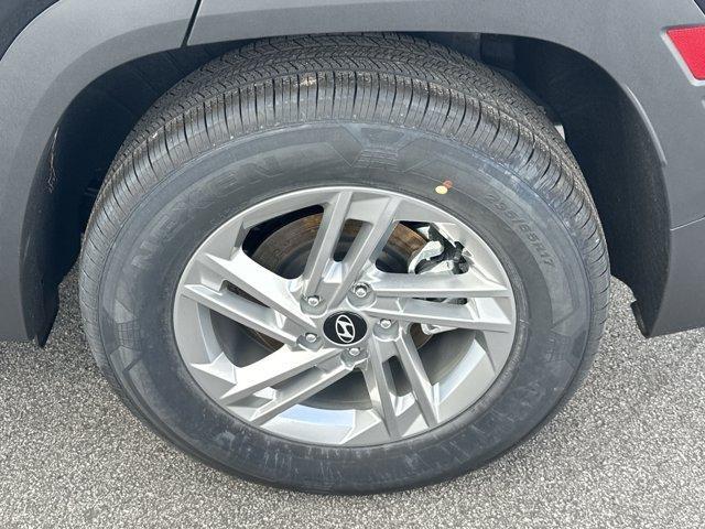 new 2025 Hyundai Tucson car, priced at $29,647