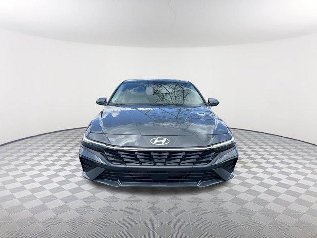 new 2025 Hyundai Elantra car, priced at $27,869