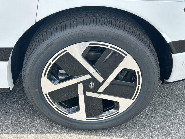 new 2026 Hyundai IONIQ 9 car, priced at $77,033