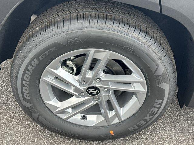 new 2025 Hyundai Tucson car, priced at $29,928
