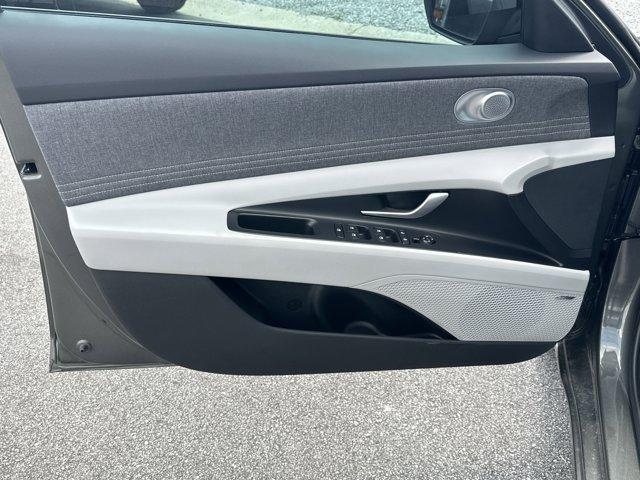 new 2025 Hyundai Elantra car, priced at $27,824