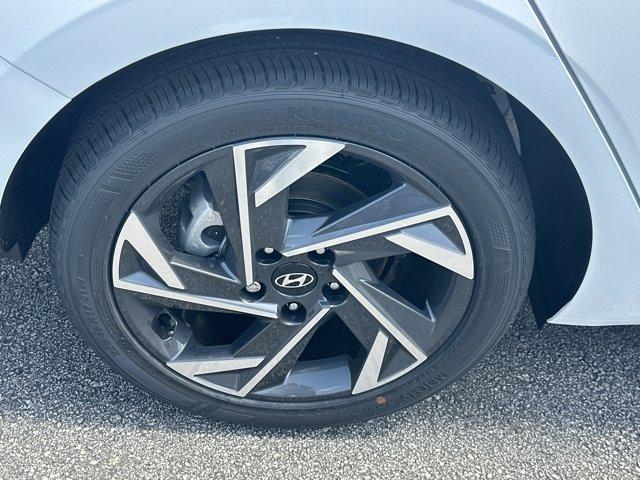 new 2025 Hyundai Elantra car, priced at $24,875