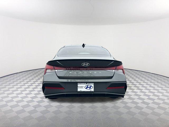 new 2025 Hyundai Elantra car, priced at $24,387