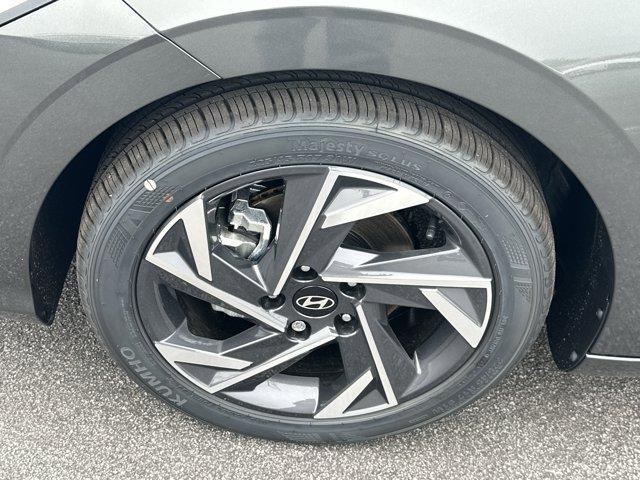new 2025 Hyundai Elantra car, priced at $24,387