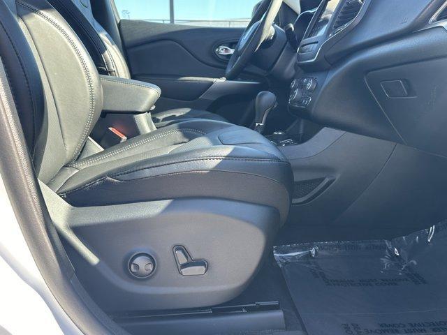 used 2022 Jeep Cherokee car, priced at $24,590